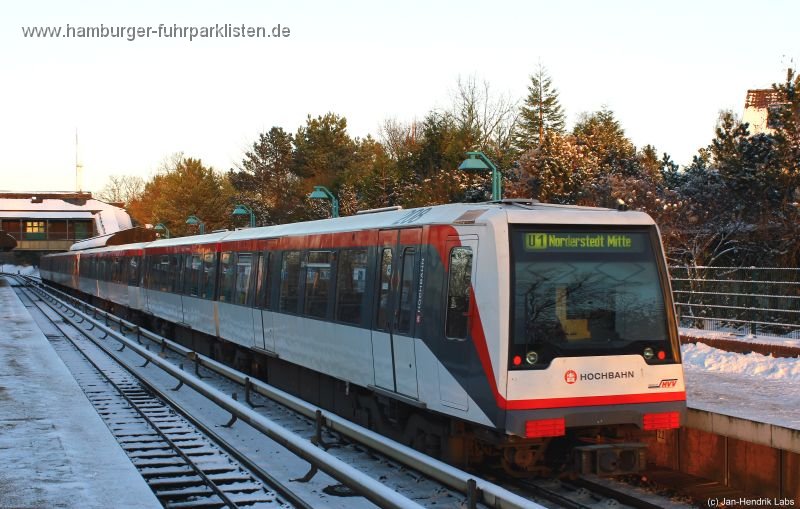 DT4 208-11,HHA-U Bahn,JHL.jpg